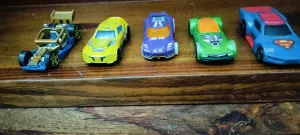 Hot wheels cars - combo 5 cars